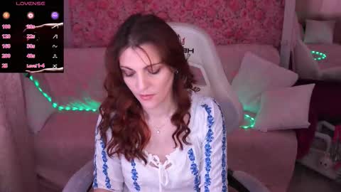 firefoxxxxy online show from March 21, 7:25 am