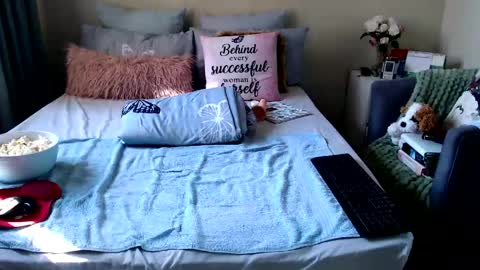 fitblair66_ online show from March 20, 1:16 pm