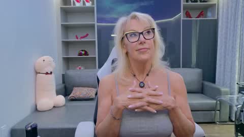 Bianca online show from April 13, 6:34 pm