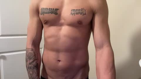 fithornyandtatted online show from January 15, 11:21 am
