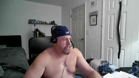 Florida guy online show from February 8, 5:51 am