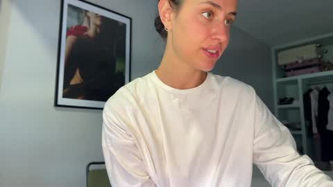 Eva online show from November 1, 4:22 am