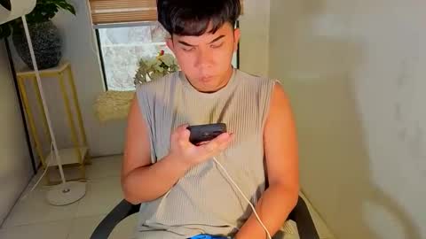 fletcher_dior23 online show from December 1, 5:38 am