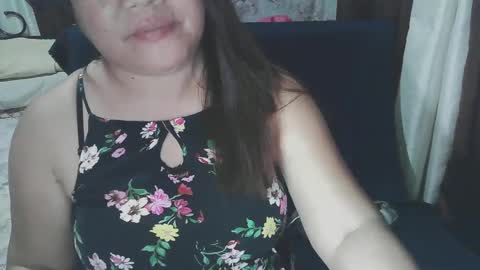 Snapshot of flirtymistressx chatting on February 6, 11:20 am FlirtyMistressX online show from February 6, 11:20 am