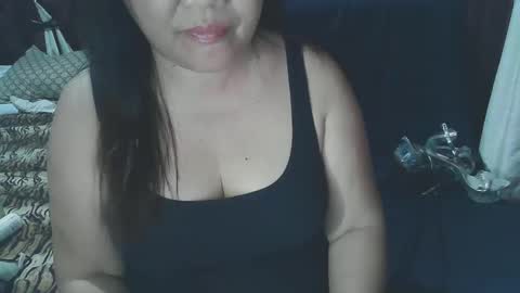 Snapshot of flirtymistressx chatting on March 6, 11:25 am FlirtyMistressX online show from March 6, 11:25 am