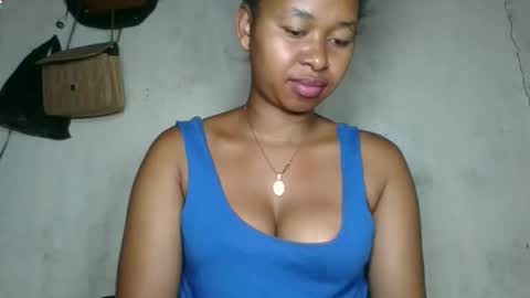 florencia011 online show from October 27, 10:32 pm