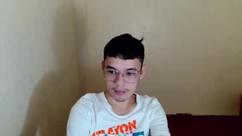 Snapshot of floriankeirxx_ chatting on September 22, 6:34 pm floriankeirxx_ online show from September 22, 6:34 pm