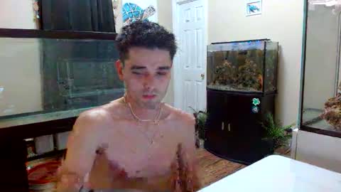 Snapshot of florida_twink chatting on October 2, 12:31 am OF Joey Grey17 online show from October 2, 12:31 am