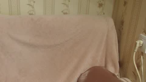 say meow and send tip  online show from December 20, 8:49 pm