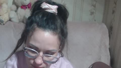 say meow and send tip  online show from April 2, 4:36 pm