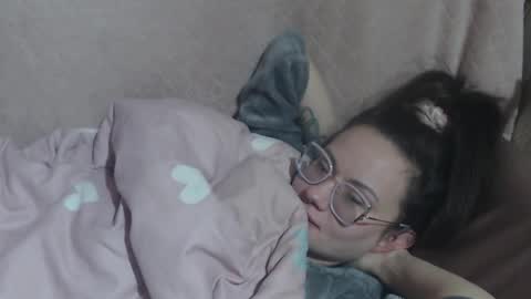 say meow and send tip  online show from March 13, 12:19 pm