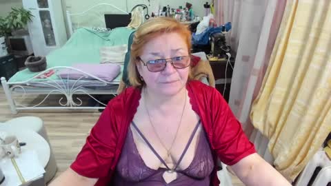 Flowerlower online show from April 3, 6:37 pm