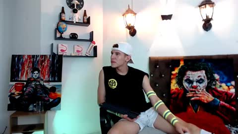 flowers109 online show from February 25, 1:30 am