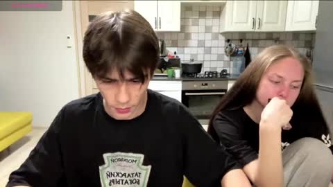 flowerscouple online show from April 16, 10:12 pm