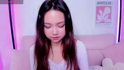 Snapshot of fluffy_rose chatting on September 10, 8:37 am Rose online show from September 10, 8:37 am