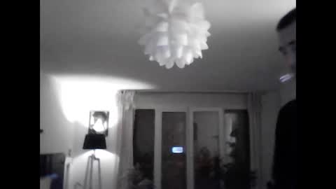 flyhigh92 online show from September 18, 12:25 am