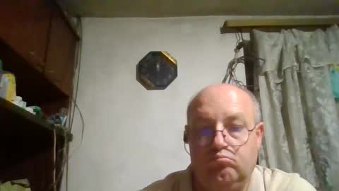 Snapshot of fm_group_nederland chatting on September 16, 8:56 pm VIP Magnolia online show from September 16, 8:56 pm