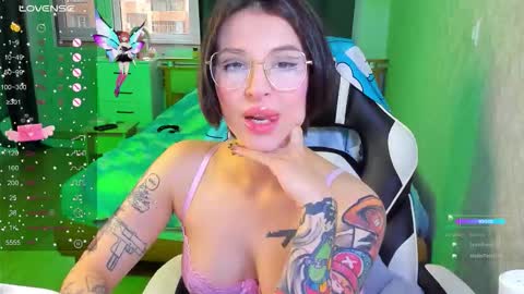 folinskaayaa online show from November 26, 5:37 am