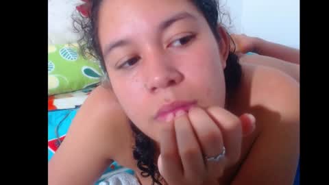 Snapshot of forbidden_games__ chatting on February 6, 12:00 am emely and felix online show from February 6, 12:00 am