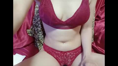 Foreversweetx online show from April 21, 6:04 pm