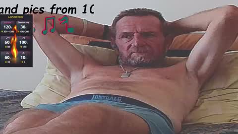 Snapshot of forexxxx_man chatting on October 4, 10:02 am doc online show from October 4, 10:02 am