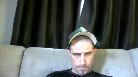 fouraide42 online show from March 2, 9:11 pm