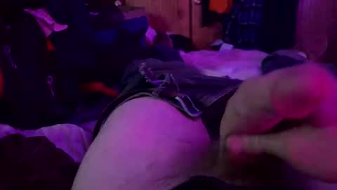 foxrun2 online show from March 3, 2:18 am