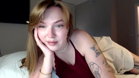 Snapshot of foxxycindy chatting on September 11, 10:55 pm Cindy online show from September 11, 10:55 pm
