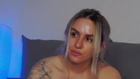 Foxy Kimmi online show from April 5, 6:54 am