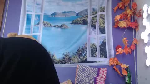 Snapshot of foxy_pet2 chatting on February 22, 8:09 pm my name is Sofhia but you can call me any name you like Sir online show from February 22, 8:09 pm