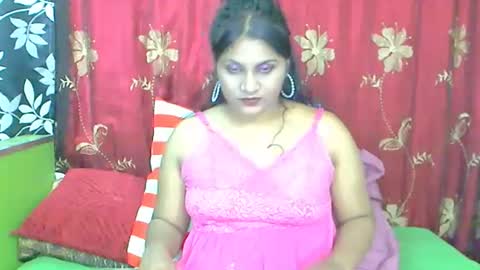 foxyyindian online show from November 21, 7:50 am