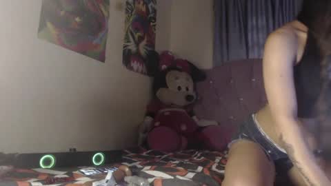 Jeiby online show from April 10, 8:19 am