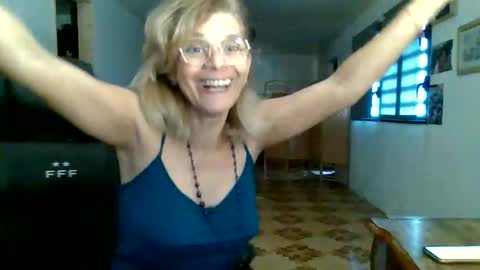 francelune online show from September 21, 10:30 am