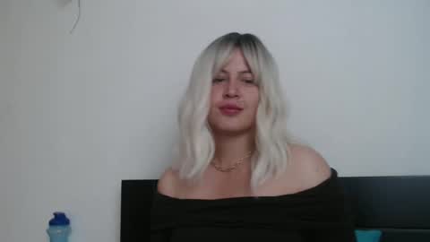 Francesca online show from February 23, 8:11 pm