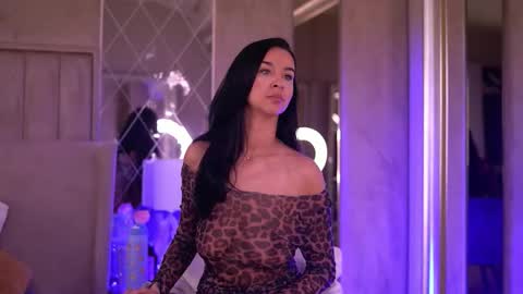 francescadante online show from March 14, 7:45 am