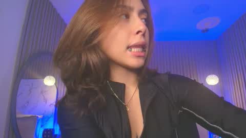 franchesca_de_luca online show from March 25, 12:50 am