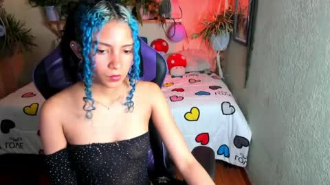 franchezcaa online show from April 9, 1:28 pm