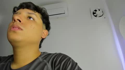 Castiglioni online show from March 4, 10:27 pm