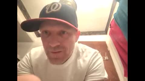 Famous Blue Eyes online show from April 21, 10:11 am