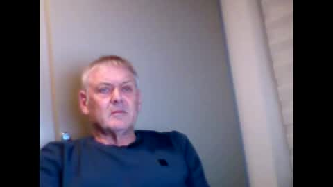 frannkboy61 online show from March 20, 7:08 pm