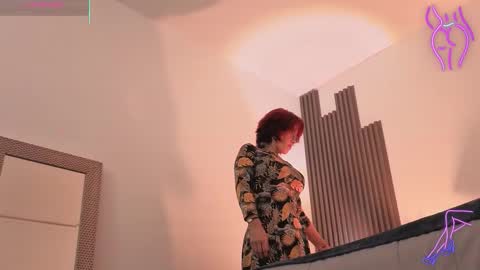 Fransheska online show from October 7, 12:45 pm