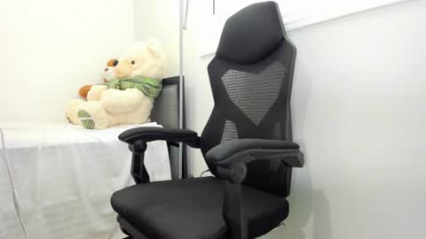 franyelis_latinhot online show from June 27, 3:23 am