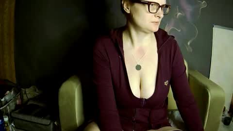 FrauKet online show from September 30, 2:16 pm