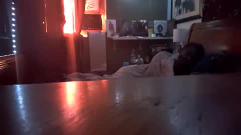 freakeazy online show from February 25, 12:31 pm