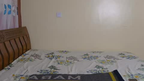 Nessa-Independent model online show from February 28, 7:14 pm