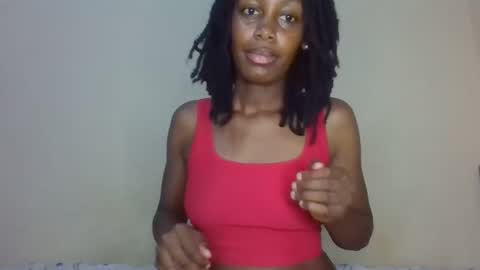 freaky_beauty online show from March 17, 3:50 pm