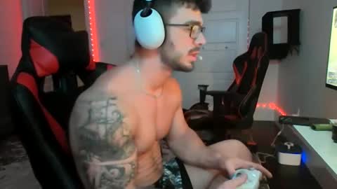 freakyfitking online show from December 22, 1:45 am