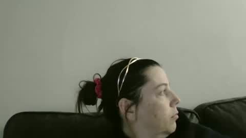 freckles232399 online show from April 7, 10:56 pm