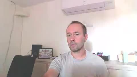 fredodu41 online show from July 29, 7:19 am
