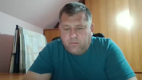 freeboy80180 online show from November 17, 3:25 pm